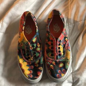 PAISLEY VANS